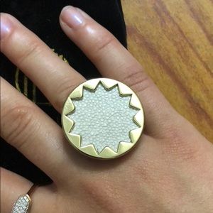 House of Harlow ring